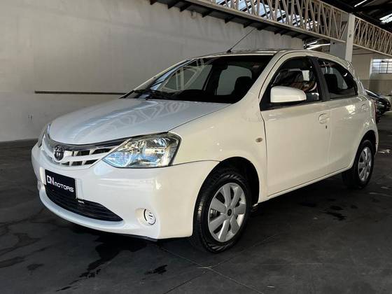 TOYOTA ETIOS 1.5 XS 16V FLEX 4P MANUAL